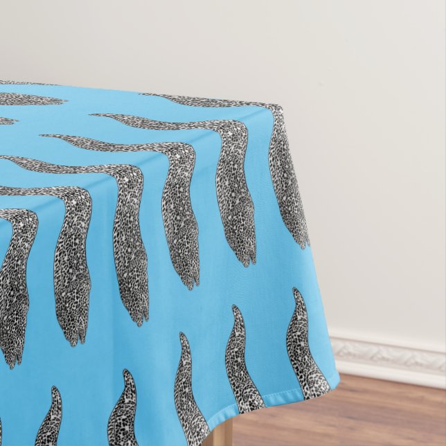 Nappe Black spotted moray eel cartoon (In Situ)