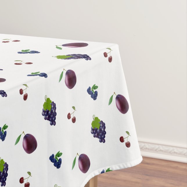 Nappe Bleuets, raisins et autres fruits pourpres sur bla (In Situ)