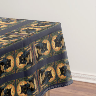 Nappe Chat noir lisant un livre de sorts de solstice