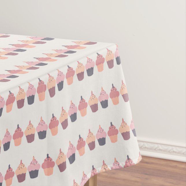 Nappe Cupcakes d'anniversaire dans les tons muets (In Situ)
