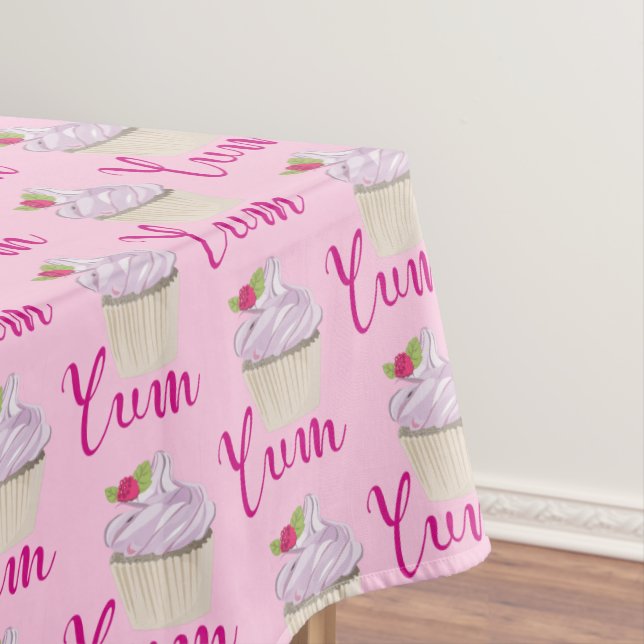 Nappe Dreamy Cupcake rose avec Yum framboise! (In Situ)