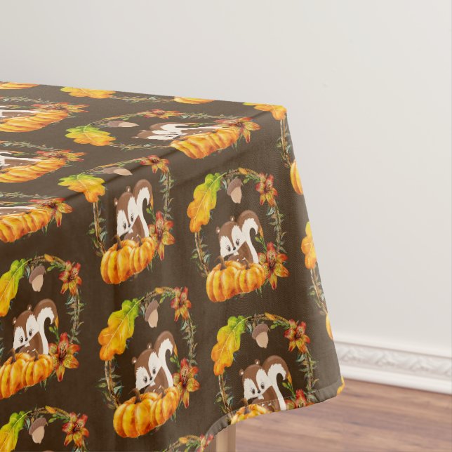Nappe Écureuil de la couronne florale Automne Motif rust (In Situ)