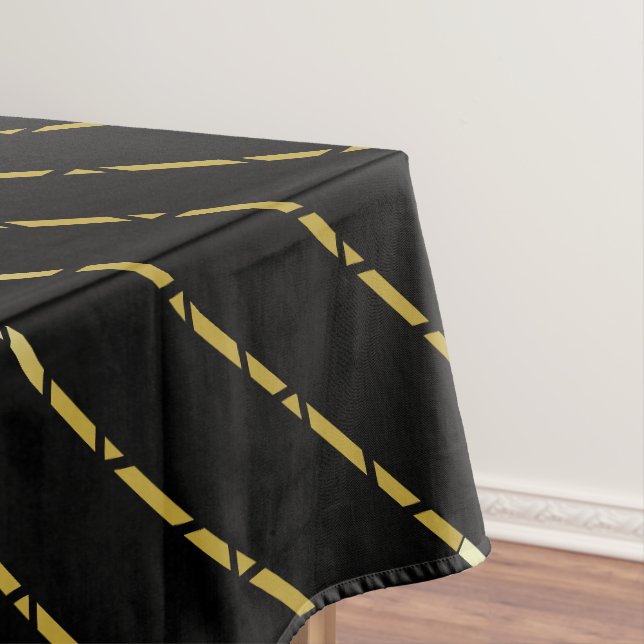 Nappe Elégant Motif géométrique en or sur noir (In Situ)