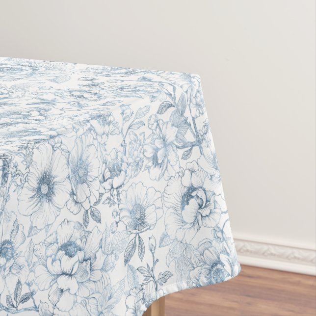 Nappe élégante en chintz floral bleu poussiéreux (In Situ)