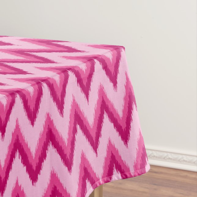 Nappe Ikat Chevron Stripes - Fuchsia et rose pâle (In Situ)