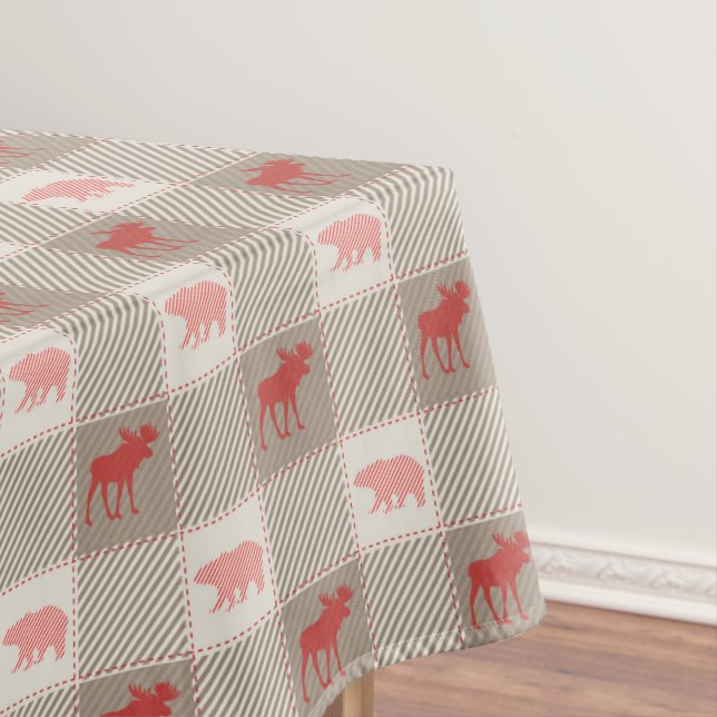Nappe Motif bronzage rouge de cabine d'ours d'orignaux (In Situ)