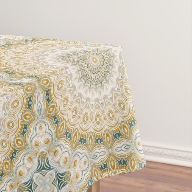 Nappe Motif Mandala Gold et White avec accents Turquoise (In Situ)