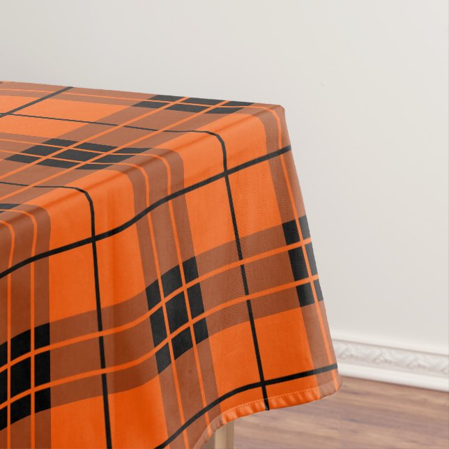 Nappe Motif plaid designer orange et noir (In Situ)
