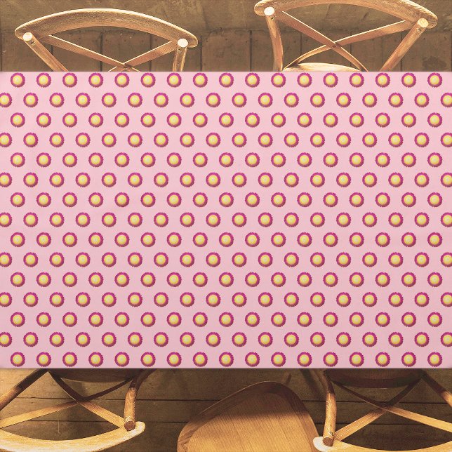 Nappe Motif sans couture sur rose (Everlasting flower seamless pattern on tablecloth)