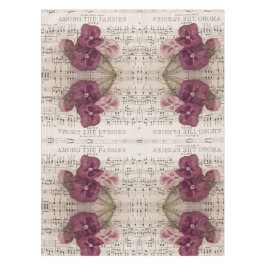 Nappe Parmi Les Pansies