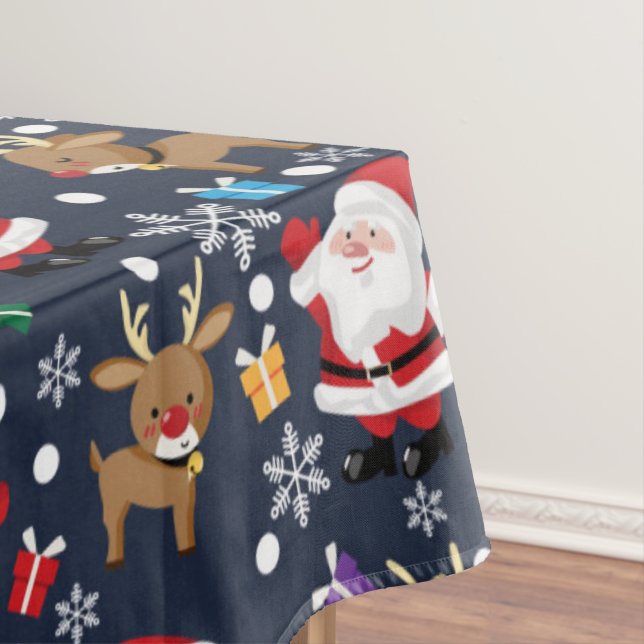 Nappe Père Noël Et Son Motif De Rennes Préféré (In Situ)