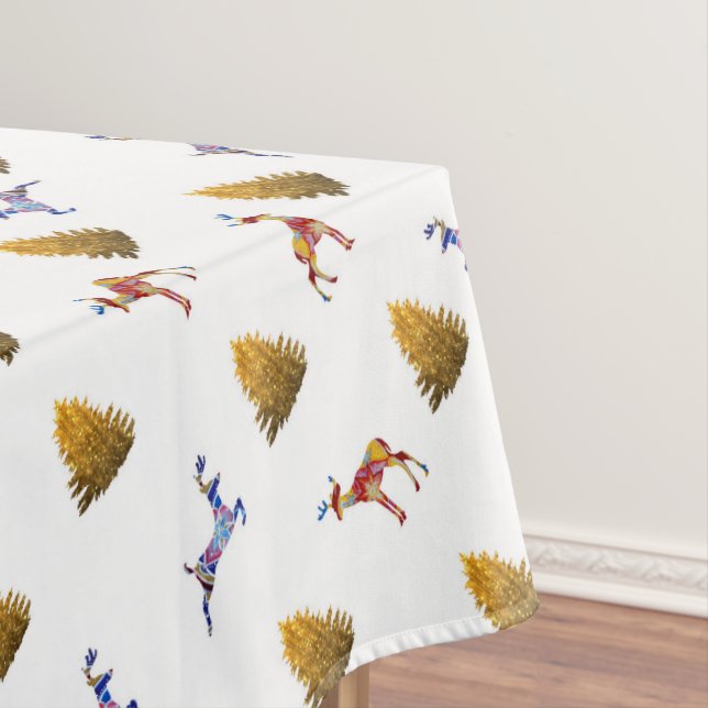 Nappe Reindeers Holiday Tree  (In Situ)