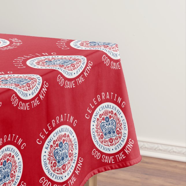 Nappe ROI CHARLES III Coronation Souvenir rouge (In Situ)