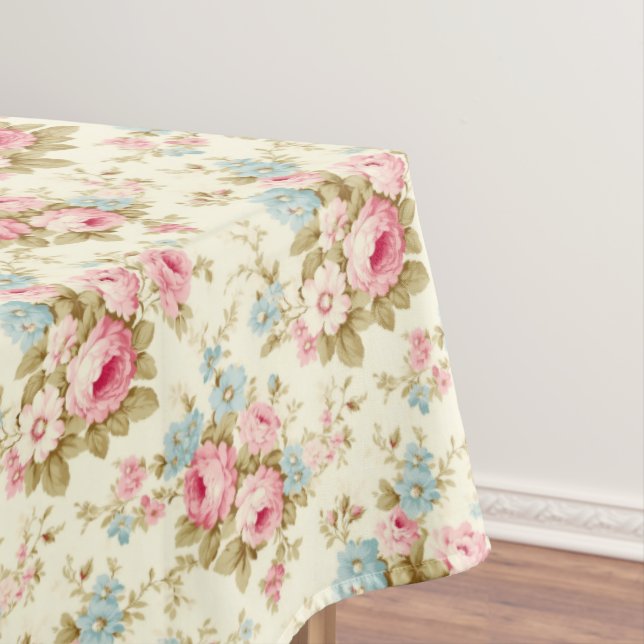 Nappe Romantique rose Rose anglais sur jaune pâle (In Situ)