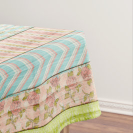 Nappe Shabby Rose Pastel Pattern on Rustic Wood Cottage