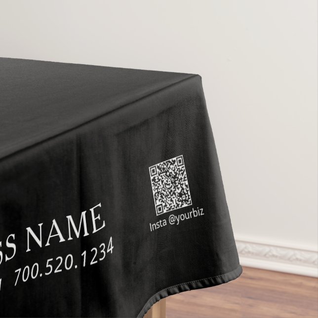 Nappe Simple Black & White Company Logo Foire de l'artis (In Situ)