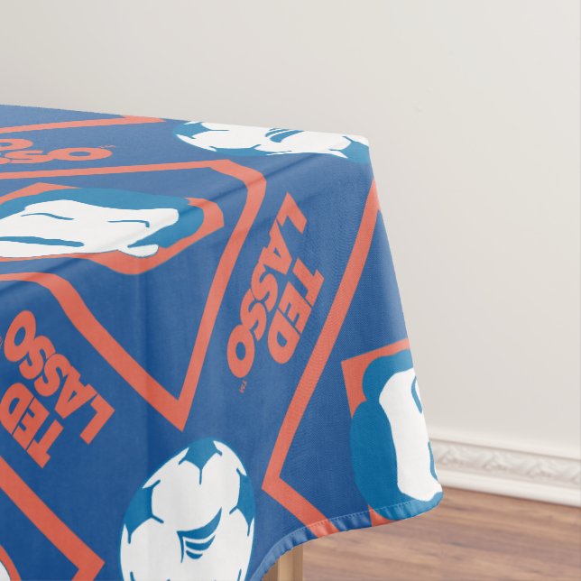 Nappe Ted Lasso | Motif de diamant face et balle (In Situ)