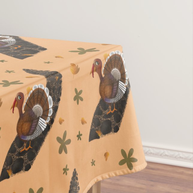 Nappe Turquie trottant le chemin de pierre avec des fleu (In Situ)