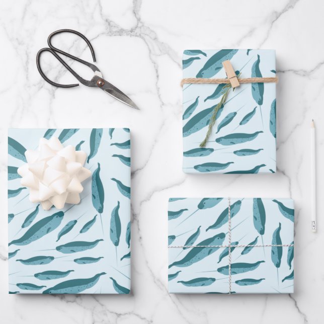Narwhal im Muster des blauen Ozeans Geschenkpapier Set (Vorderseite)