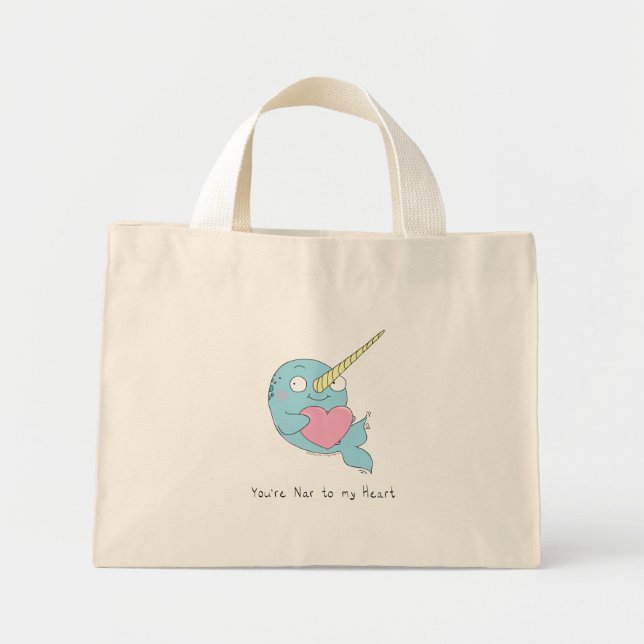 Narwhal serrant un coeur Saint-Valentin Sac fourre (Devant)
