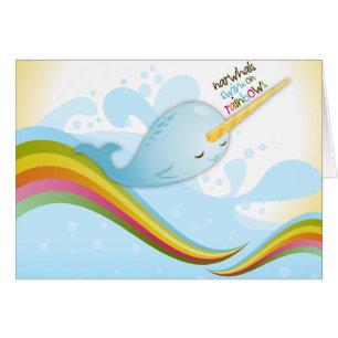 Narwhals Schwimmen auf Regenbogen-Karte