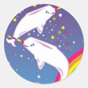 Narwhals und Regenbogen Runder Aufkleber