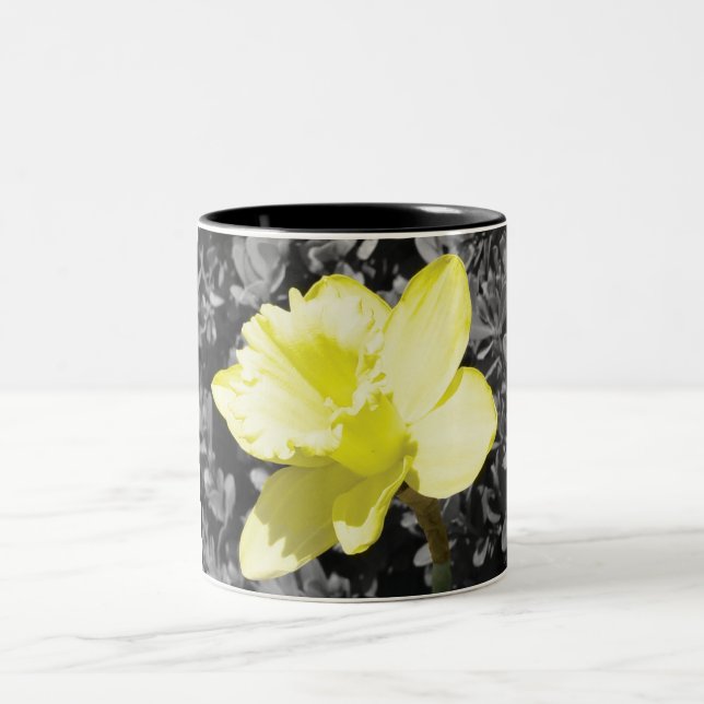 Narzissen-Tasse Zweifarbige Tasse (Mittel)