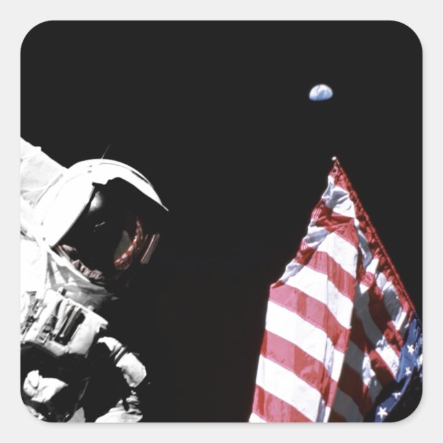 NASA Apollo 17 Astronaut Flag Earth Moon Foto Quadratischer Aufkleber (Vorderseite)