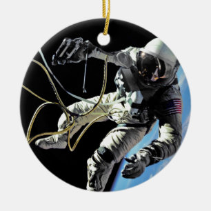 NASA-Foto des ersten amerikanischen Astronauten be Keramikornament
