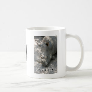 Nashornphotographie mit "Schönheits-Schlaf" Text Kaffeetasse