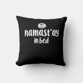 naste im bett namast'ay in bed kissen