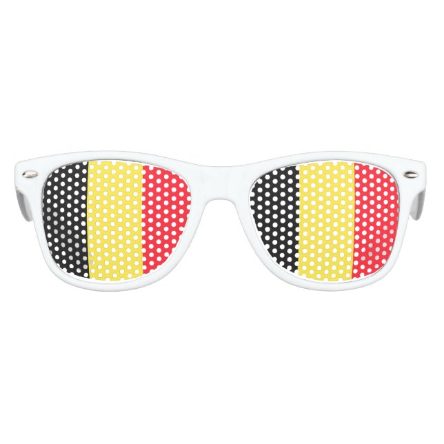 Nationale Flagge Belgiens Sonnenbrille (Vorderseite)