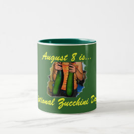 Nationaler Zucchini-Tag! Zweifarbige Tasse