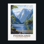 Nationalpark Fiordland Vintag Postkarte<br><div class="desc">Kunsthandwerk aus Fiordland. Der Fiordland Nationalpark liegt im Südwesten der Südinsel Neuseelands. Es ist bekannt für die gletschergeschnitzten Förder von Doubtful und Milford.</div>
