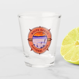 Nationalpark Retro Kompass Emblem Schnapsglas