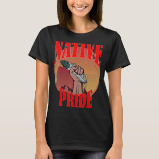 Native Pride Faust und Feder T-Shirt