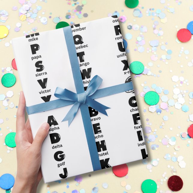 NATO Phonetische Alphabet, Schwarze Briefe Geschenkpapier (Von Creator hochgeladen)