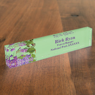 Natur Grüne Wasserfarbenwald Lilac Blooms Namensplakette