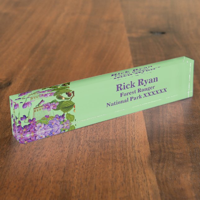 Natur Grüne Wasserfarbenwald Lilac Blooms Namensplakette (Seite)