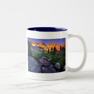 Natur-Szene I Zweifarbige Tasse