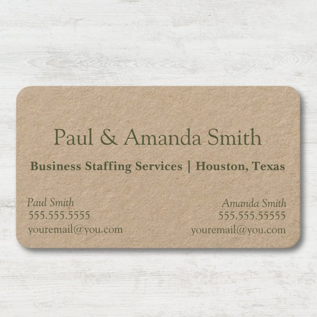 Natural Minimalistisch Kraft Business Card mit 2 N Visitenkarte (business card with slot for two names professional Kraft brown with green text, two contacts)