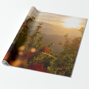 NATURFOTOGRAFIE DER GRÜNEN BÄUME MIT BLICK AUF DEN GESCHENKPAPIER