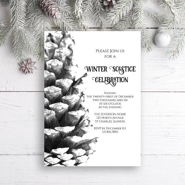 Naturkiefernwald Wintersonne Einladung (Invite guests to your wintery celebration with the Natural Pine Cone Winter Solstice Invitation.)