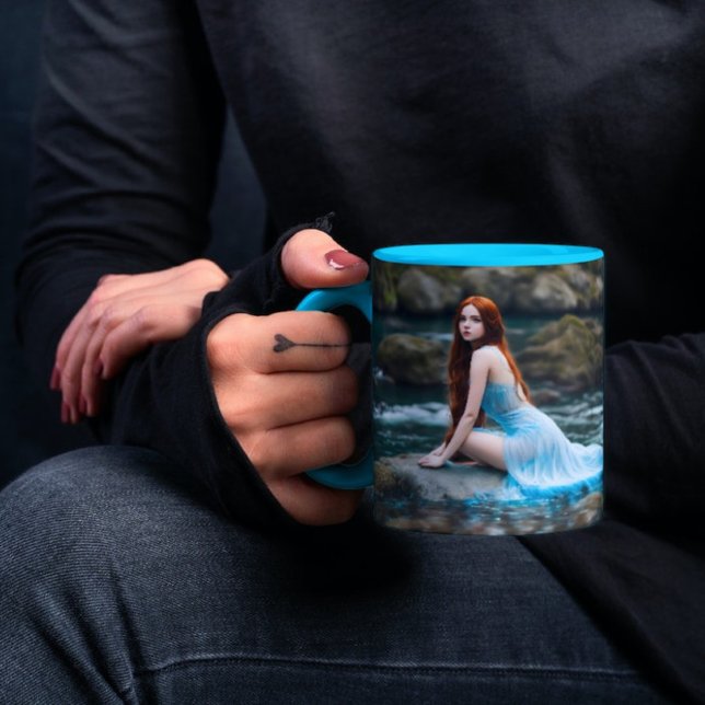 Naturmädchen mit leuchtendem Wasser stylischer Som Tasse (Von Creator hochgeladen)