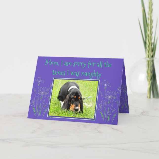 Naughty Basset Hound sur la carte de fête des mère (Devant)