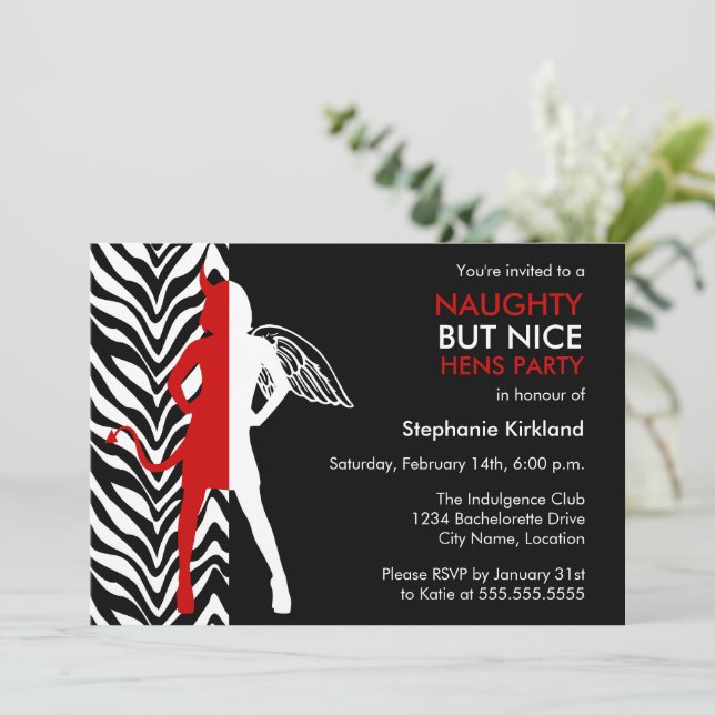 Naughty but Nice Hens Party / Junggeselinnen-Absch Einladung (Stehend Vorderseite)