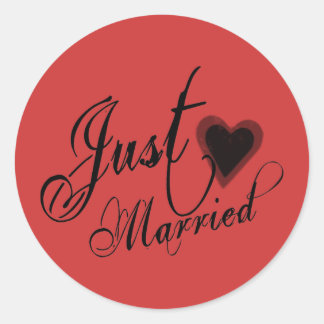Naughy Grunge Script - Just Married Heart Black Runder Aufkleber