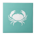 Nautic Aquamarin Crab Kitchen Backsplash Fliese<br><div class="desc">Set von Ihrer Küche nautische Dekoration mit diesen Nautical Aquamarin Crab Kitchen Backsplash Keramik Fliesen. Dieses einfache, moderne Design hat einen individuell anpassbaren aquamarinen Hintergrund und weiße Krabbe. Wählen Sie die gewünschte Farbe aus, indem Sie auf Vorlage personalisieren klicken.</div>