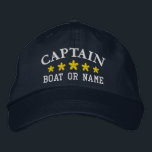Nautic Captain Boat Name Gold Stars Navy Blue Bestickte Baseballkappe<br><div class="desc">Segeln Sie stilvoll mit einem personalisierten bestickten Hut mit Ihrem Captain Rank oder einem anderen gewünschten Titel zusammen mit Ihrem Namen oder Boat Name und fünf goldenen Sternen. Verschiedene Kappe- und Gewindelfarben zur Auswahl. Ein tolles Geschenk für Väter,  Geburtstage oder jede Gelegenheit.</div>