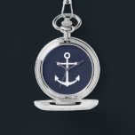 Nautic Navy Blue Anchor Armbanduhr<br><div class="desc">Modernes Minimalistisches Nautical Gift mit weißem Anker auf marineblau Hintergrund.</div>